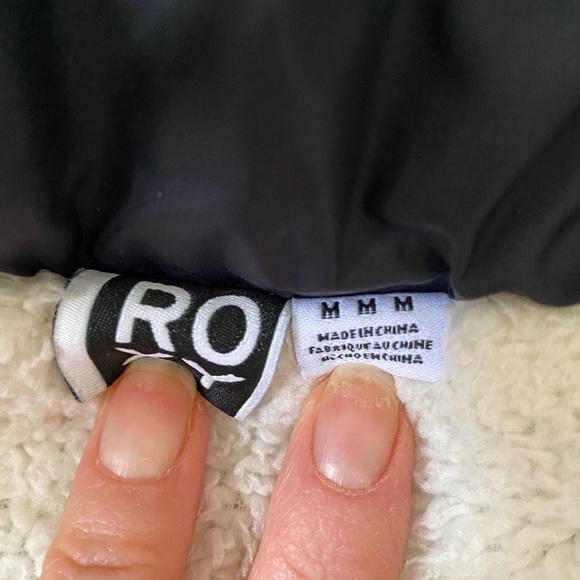 Roxy Womens Black Snow Jacket - Picture 3 of 9